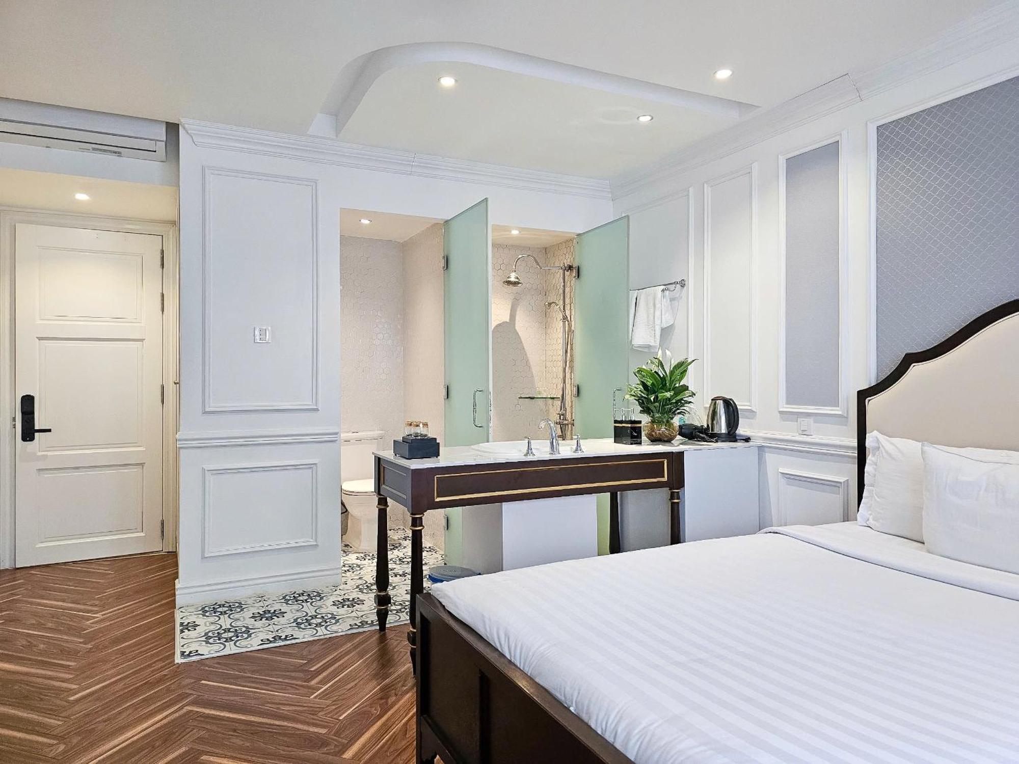 Diamond Boutique 36 * Ho Chi Minh City