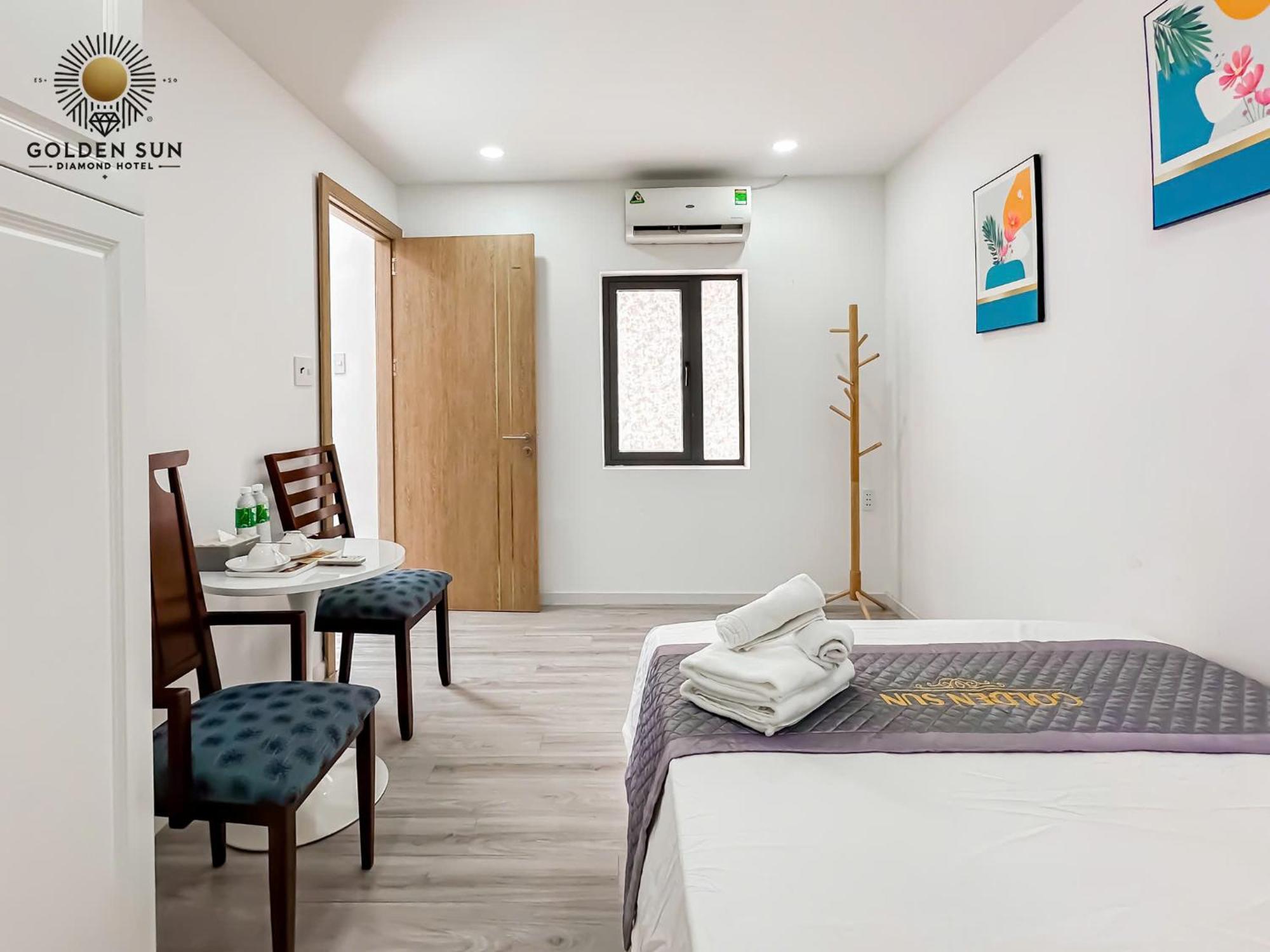 Khách sạn hẻo lánh Diamond Boutique 36 TP. Hồ Chí Minh
