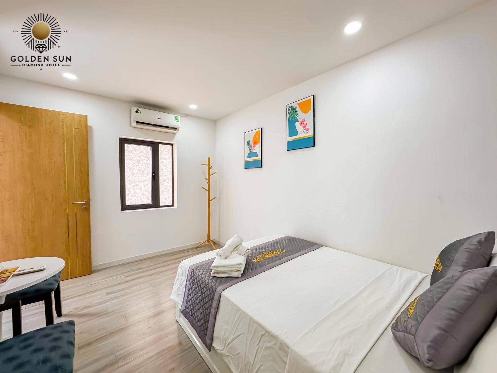 Khách sạn hẻo lánh Diamond Boutique 36 TP. Hồ Chí Minh